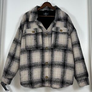 MARC NEW YORK ANDREW MARC
Plaid Knitted Longline Shacket